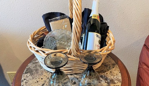 Suite, 1 cama de matrimonio, bañera de hidromasaje (Pet Friendly)