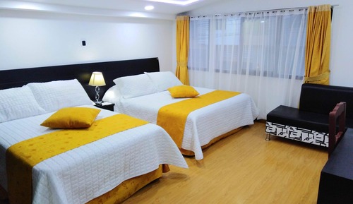 Habitación con 2 camas individuales