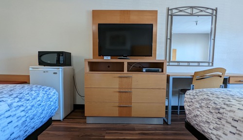 Double room with 2 King beds - Non Smoking