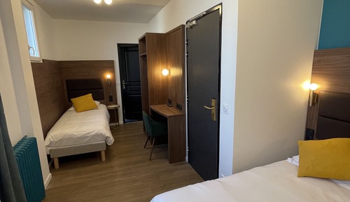 Habitación triple Confort, no fumadores, vistas a la ciudad