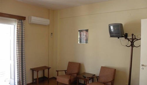 Habitación económica con 1 cama doble o 2 individuales