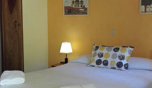 Habitación de diseño doble, 1 cama de matrimonio, baño privado, vistas al jardín