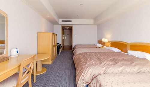 Habitación cuádruple, no fumadores, vistas al lago