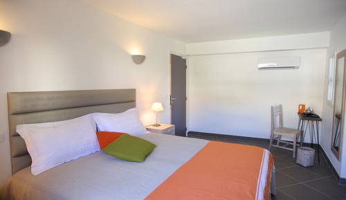 Habitación superior, 1 cama de matrimonio grande, no fumadores (Twin bed on request)