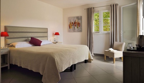 Habitación superior, 1 cama de matrimonio grande, no fumadores, terraza (Twin bed on request)