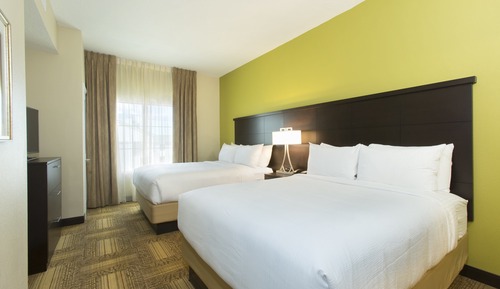 Suite, varias camas, cocina