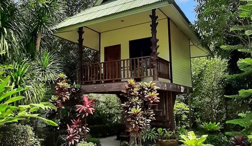 Casa Deluxe en un árbol, 1 cama de matrimonio grande, balcón