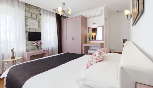 Deluxe Cift Kisilik veya iki Yatakli Oda
