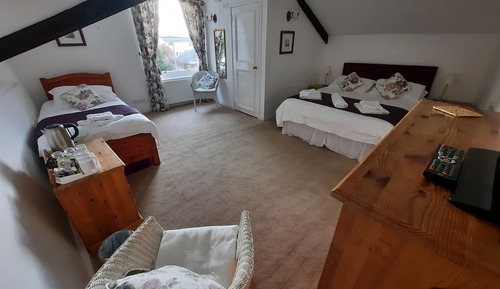 Habitación familiar (Room 1)