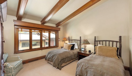 Plaza Lodge Five Bedroom