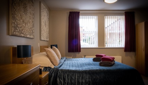 Habitación con 2 camas individuales, accesible para personas con discapacidad