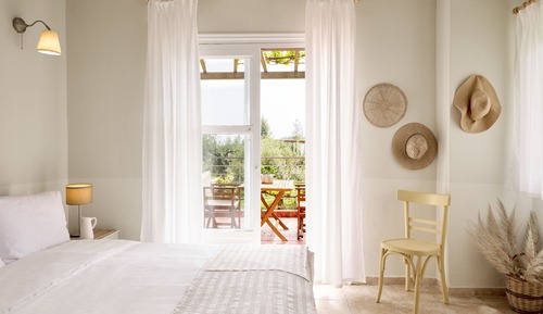 Estudio, vistas al mar