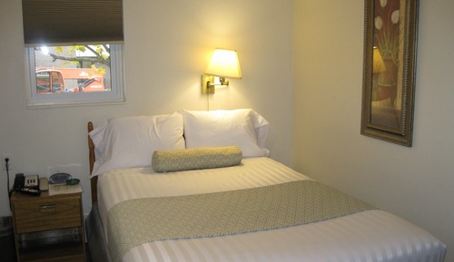 Habitación estándar, 1 cama doble, frigorífico y microondas, planta baja