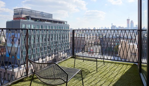Estudio, vistas a la ciudad