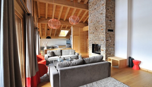 Apartamento superior (T6)