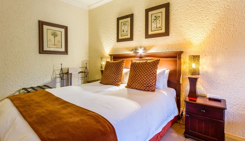 Habitación estándar doble, 1 cama doble, vistas al jardín, junto a la piscina