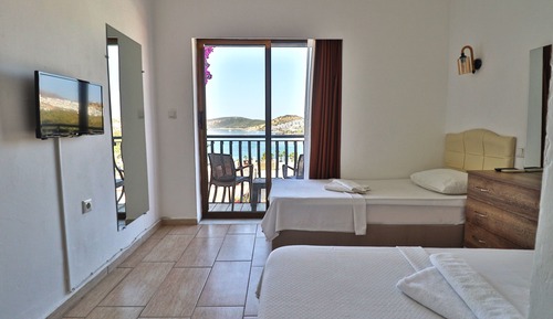 Habitación con 2 camas individuales, vistas al mar