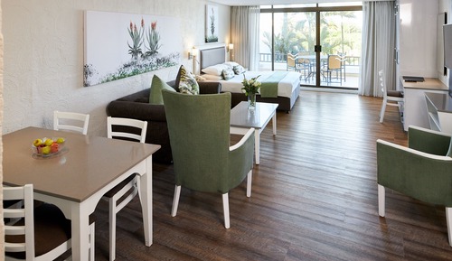 Estudio, balcón