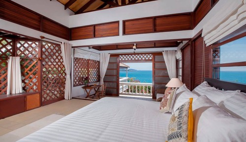 3 Bedrooms Villa
