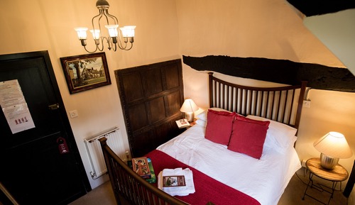 Habitación doble, baño privado