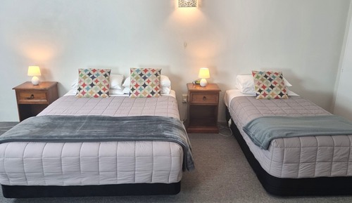 Estudio familiar (Unit 2)