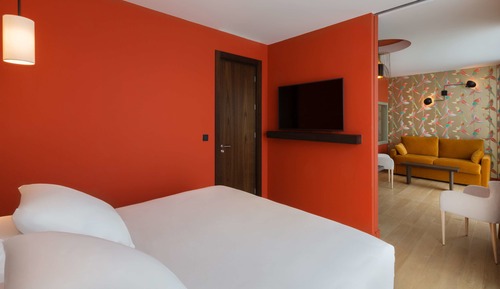 Suite, 1 cama de matrimonio grande, no fumadores, bañera de hidromasaje (Prestige)