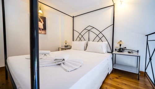 Junior Bungalow Suite - Split Level