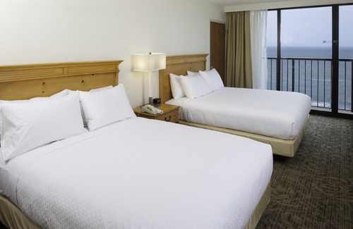 Atlantic Beach Hotel | DoubleTree by Hilton Atlantic Beach Oceanfront