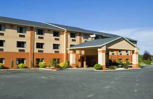 St. Marys Hotel | Best Western PLUS Executive Inn