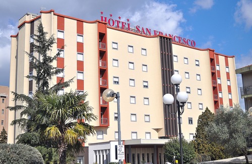 Roges Otro | Hotel San Francesco