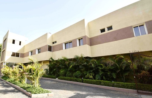 Dewas Hotel | Abhinav Hotel