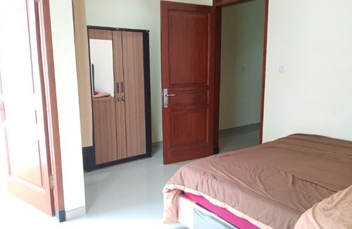 Sidomulyo Hotel | Full House at Villa Wukir 12 by N2K