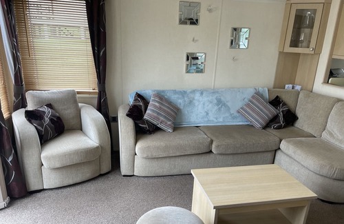 Paignton Casa | Bay Escapes - Fantastic 2 Bedroom Holiday Home in Paignton, Devon