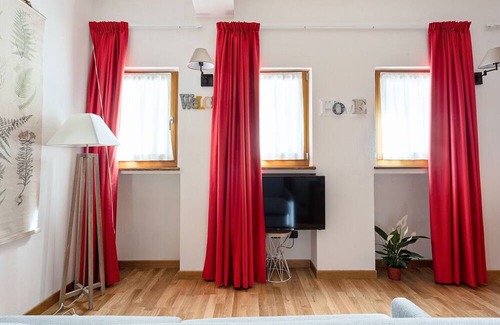 Gressoney-Saint-Jean Apartamento | Residence in Gressoney-saint-jean with 0 bedrooms sleeps 2