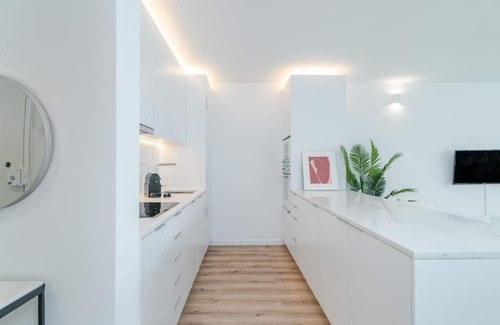 Santo Amaro Apartamento | Casa Boma Lisboa-Architect Apt with Private Terrace-Alcantara III