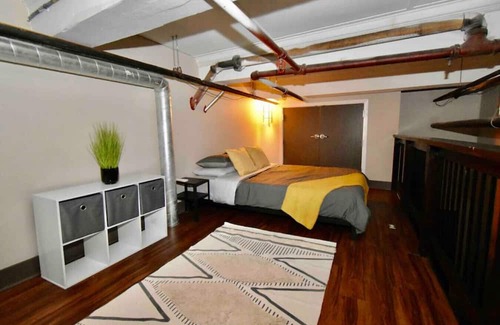 Downtown Kansas City Apartamento | ☆UNIQUE 2Bed Loft☆ Downtown KC