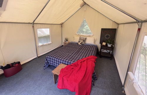 Silver Point Alquiler De RV | Tentrr Signature Site - Jester at Defenders Retreat - Site C
