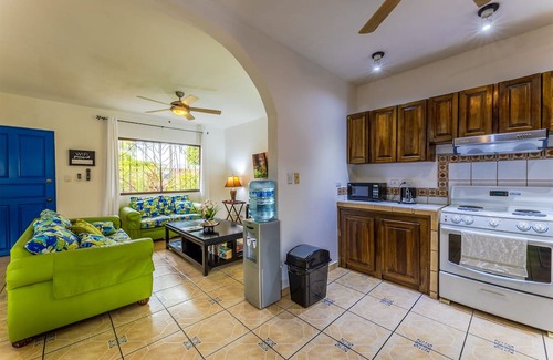 Xihu Villas Casa | Casa Paraiso - Tropical Getaway Close to Beach