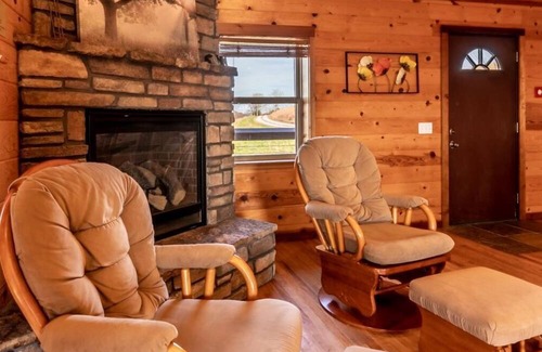 Ponca Cabina | Mountain Sunset Cabin w/Hot Tub