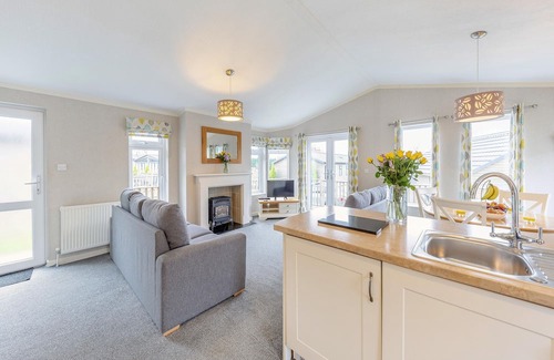 Ashby Woulds Cabina | 2 bedroom accommodation in Overseal, Nr Ashby-de-la-Zouch