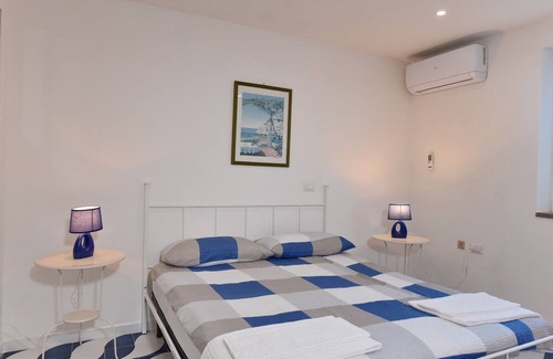Castellabate Apartamento | 5 minutes from the historic village center with a fantastic sea view