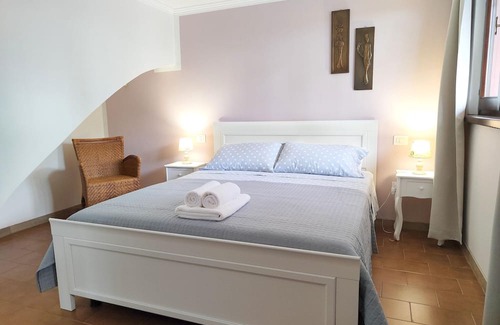 Granarola Apartamento | Belvilla by OYO Il Giardino dei Pini