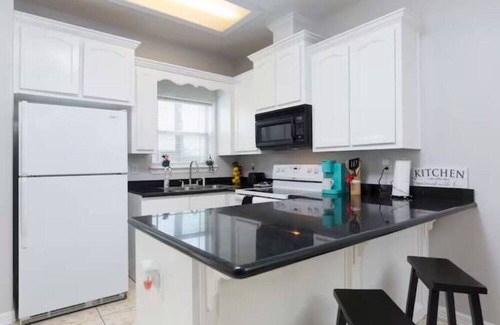 Edinburg Apartamento | Designer Trendy apartment!