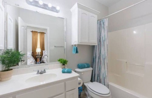 Edinburg Apartamento | Designer Trendy apartment!