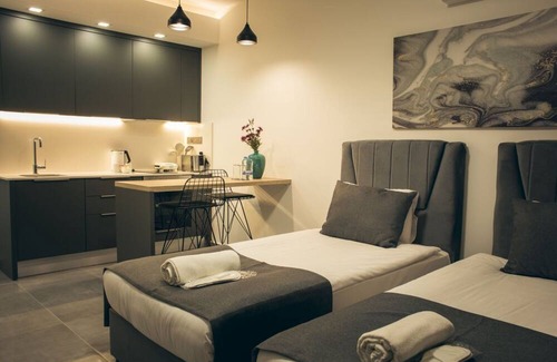 Trikomo Apartamento | Studio Flat w Pool, Balcony Near Beach in Iskele