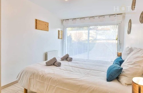 Longeville-sur-Mer Casa | House with garden, near the sea.