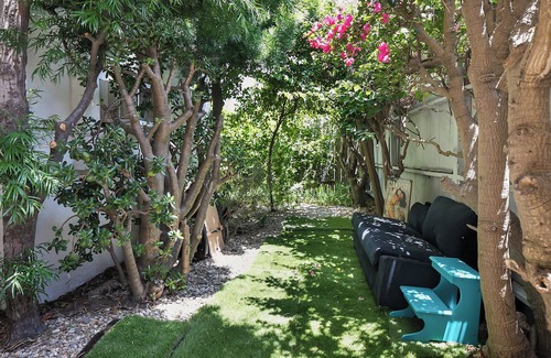 Clarkdale Apartamento | Exclusive 2BD 3BA with Balcony
