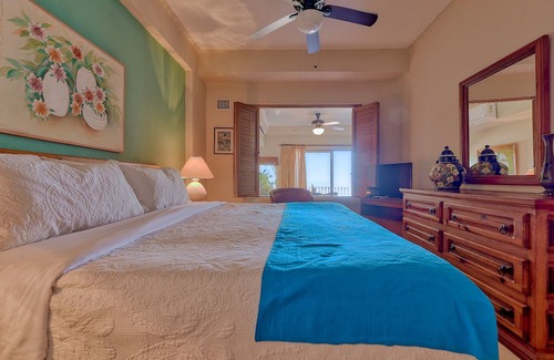 Emiliano Zapata Condominio | Incredible Casa de Carole