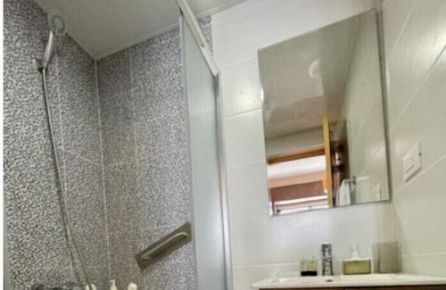 Ensanche Naco Apartamento | Modern&PrivateTower(Naco)Apt-2BR-A/C-wifi-2Parkings-Jacuzzi-Cinema-Gym