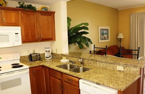 Fort Morgan Condominio | Dunes 207- Beautiful Beach, Beautiful Location, EASY TO BOOK!!! Free Wi-fi!